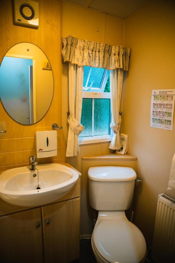 The Elms Static Caravan Cullompton Exterior photo